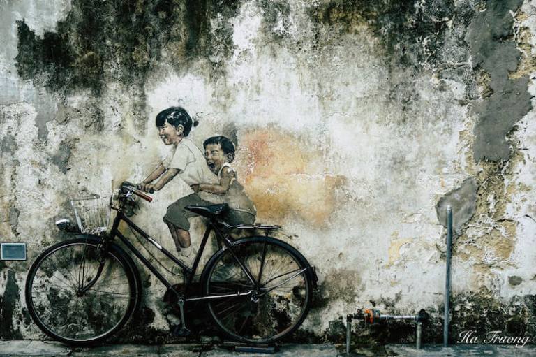 Penang-street-art-Kids-on-Bicycle